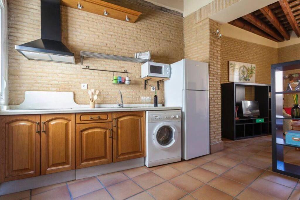 Precioso Apart - Localizacion Perfecta **Wifi - A/C** Севилья Экстерьер фото