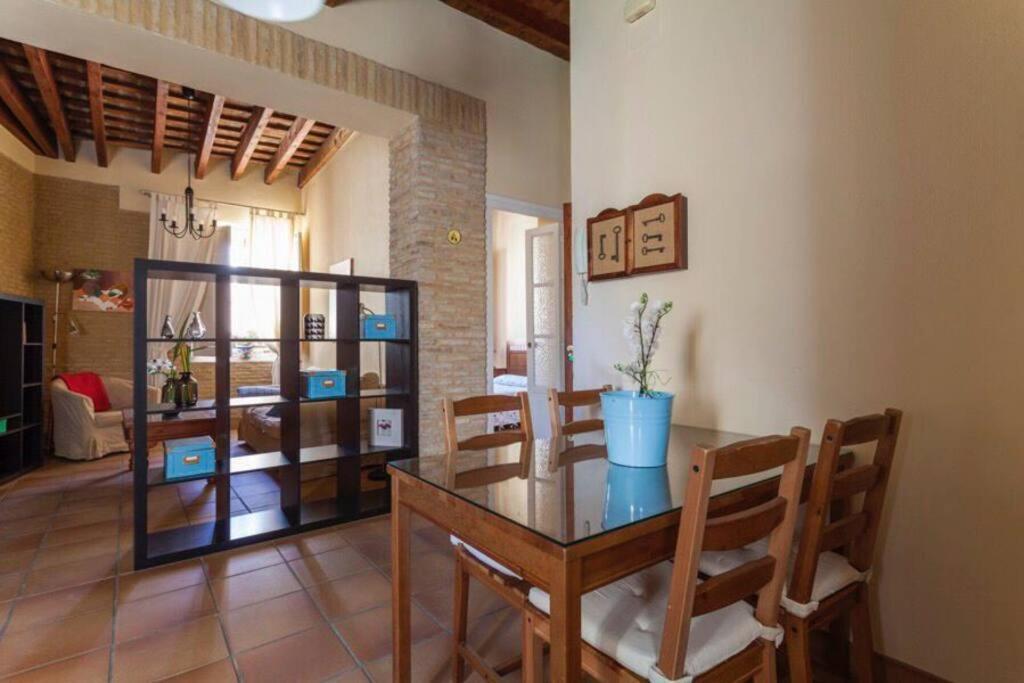 Precioso Apart - Localizacion Perfecta **Wifi - A/C** Севилья Экстерьер фото